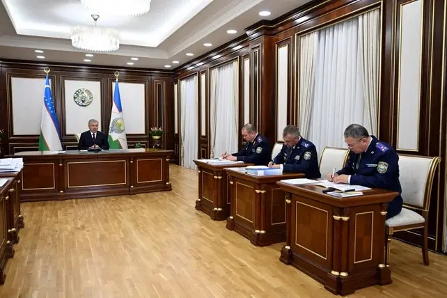 Ўзбекистон Президенти фавқулодда вазиятларнинг олдини олишнинг проактив тизимини яратиш бўйича кўрсатма берди