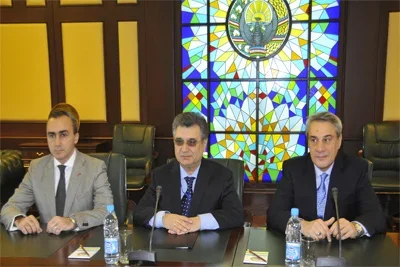 Uzbek FM receives delegation of Congress of Bukharian Jews of US and Canada