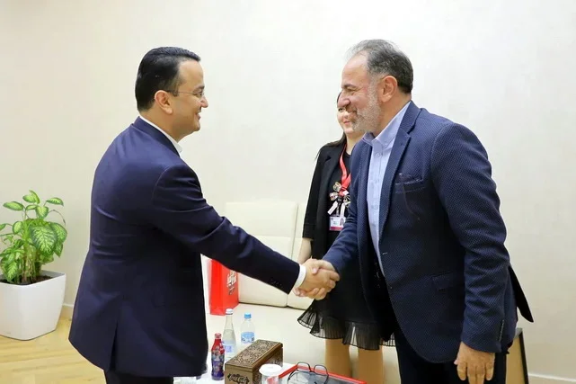 Laziz Kudratov meets with CEO of Coca-Cola Ichimligi Uzbekistan Ltd.