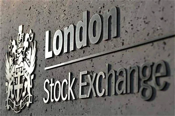 The Ministry of Finance places eurobonds for US$555 million and 2 trillion soums