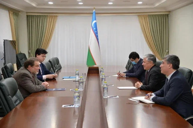 Uzbekistan and Russia discuss key bilateral and multilateral cooperation issues