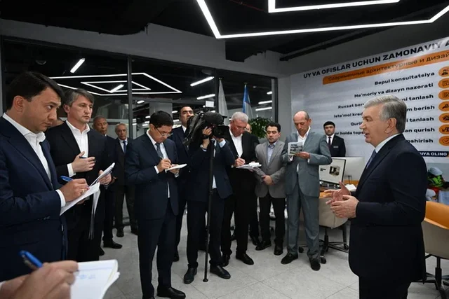 Mirziyoyev visits new Pavilion complex in Tashkent