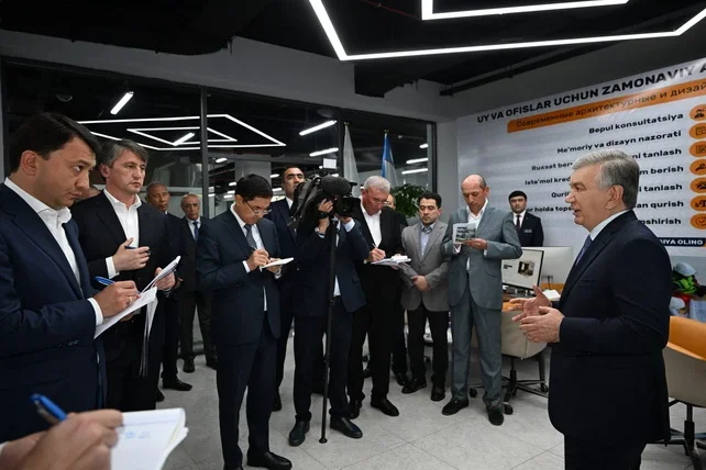 Mirziyoyev Toshkentdagi yangi Pavilion majmuasiga tashrif buyurdi
