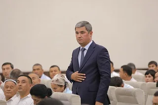 Хоким Бекабадского района задержан по подозрению в присвоении бюджетных средств