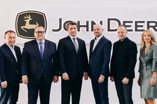 UzAuto signs a cooperation agreement with John Deere