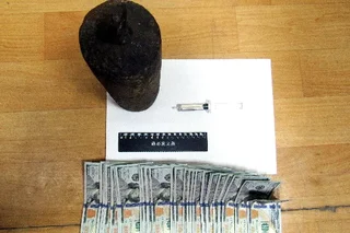Спецслужбы пресекли попытку незаконной продажи 13 килограммов ртути