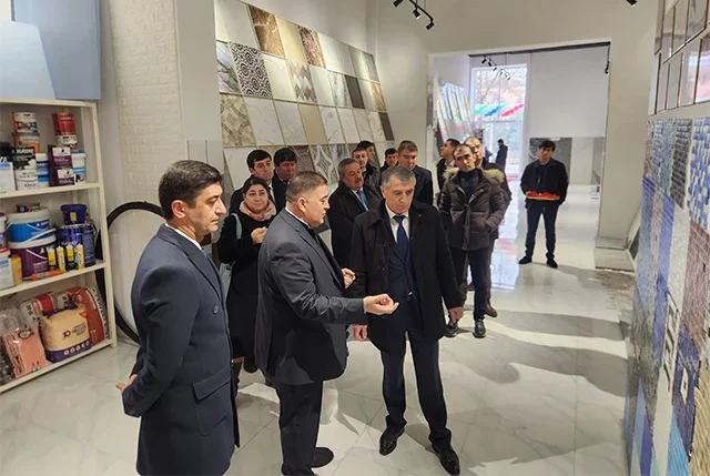 Tojikistonda qurilish materallari bo‘yicha “O‘zbekiston savdo uyi” ochildi