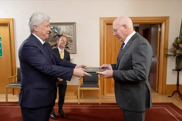Ambassador of Uzbekistan presents credentials to the Governor-General of Australia