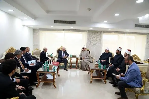 Deputy Foreign Minister of Uzbekistan in Cairo meets with the Secretary-General of the Academy of Islamic Studies of the Al-Azhar complex
