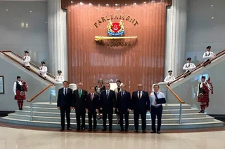 Senator parlament delegatsiyasi tarkibida Singapurda bo‘ldi