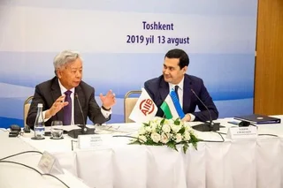 A round table takes place with the participation of the AIIB