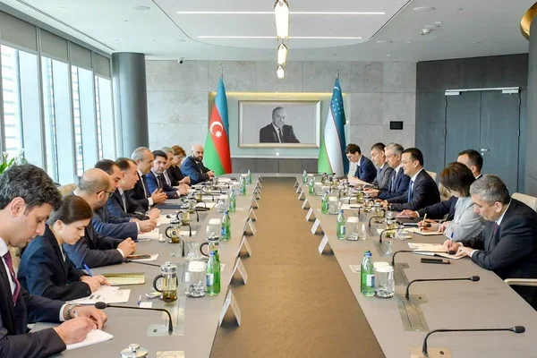 Uzbekistan and Azerbaijan: Emphasis placed on further development of cooperation
