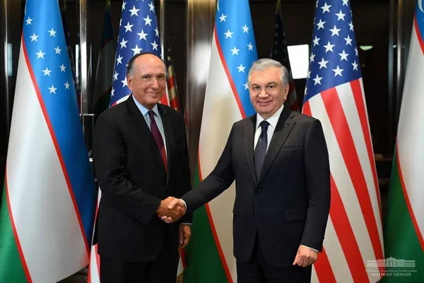 President of Uzbekistan receives the head of the Citigroup