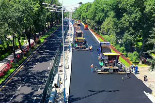 На проспекте Мустакиллик завершают первый этап ремонта