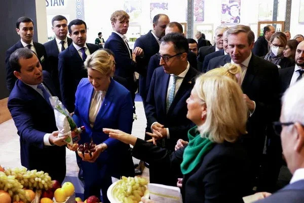 Stand "Made in Uzbekistan" welcomes guests in Berlin