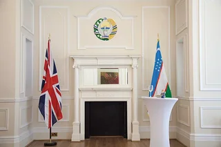 Buyuk Britaniya 3 ming nafar Oʻzbekistonlik mehnat muhojirini ishga qabul qiladi