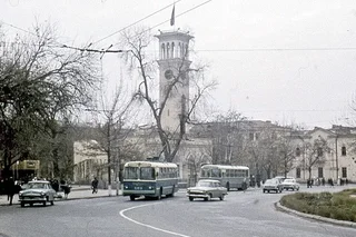 «Ташкент. Архитектура исторического оптимизма»: эстетика зданий 1960–1980-х годов