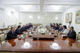 Sirdaryo viloyatida xotin-qizlarni ijtimoiy qo‘llab-quvvatlash chora-tadbirlari holatini o‘rganish natijalari muhokama qilindi