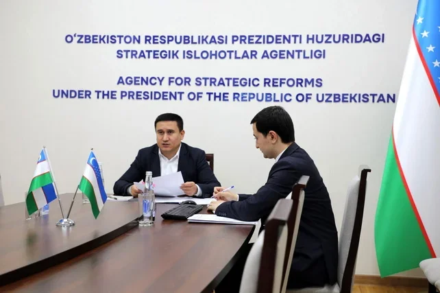 Uzbekistan’s Strategic Reforms Agency Discusses New Development Initiatives with Suma Chakrabarti