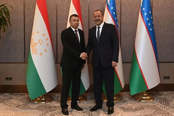 Uzbekistan and Tajikistan discuss the development of trade and economic ties
