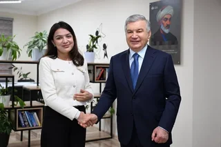 Mirziyoyev Samarqandda yoshlar ijodiy bog'ini ochdi