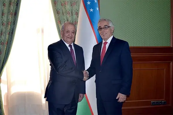 Uzbek FM holds meeting with the UN Special Rapporteur